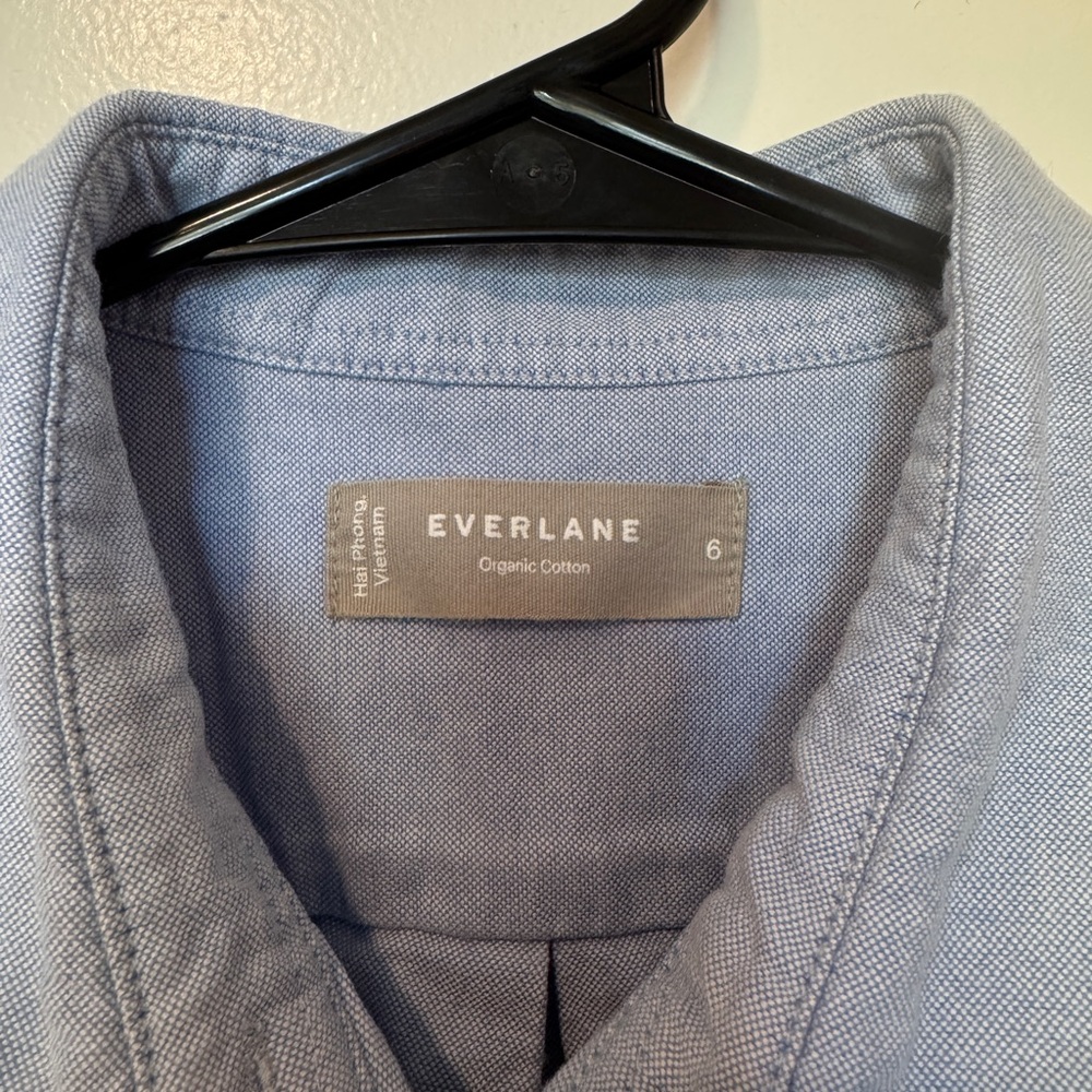 Everlane Light Blue Oxford Shirt - Picture 3 of 4